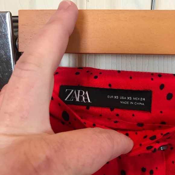 Zara red black spotted high waisted loose shorts xs NWT - Picture 5 of 7